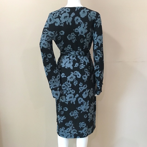 Ann Taylor Women 8 Jersey Wrap Dress Floral Black Grey Stretch Career #456491 - Picture 3 of 8